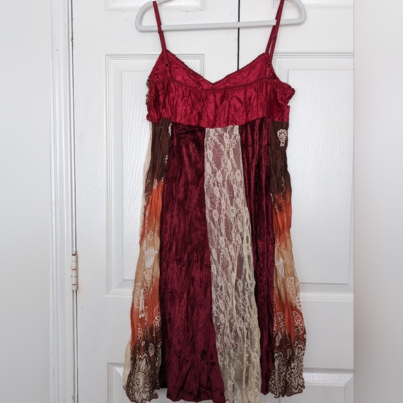 San Souci Dress - Picture 4 of 5